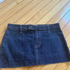 Y2K gap mini skirt